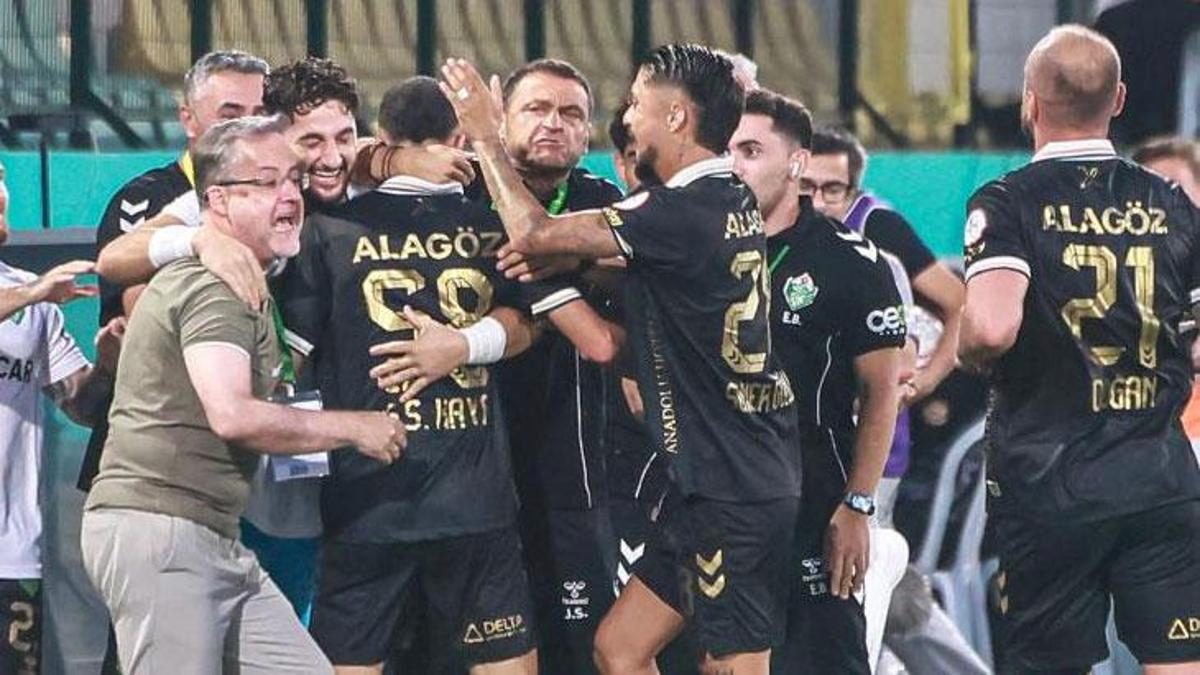 Iğdır, Esenler deplasmanında 1 attı, 3 aldı... Esenler Erokspor - Iğdır FK maç sonucu 0-1 5 igdir esenler deplasmaninda 1 atti 3 aldi esenler erokspor igdir fk mac sonucu jeWikKwD