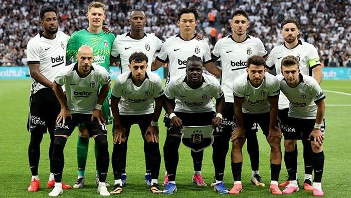 'İlaç olmaya geldim' Spor muharrirleri Beşiktaş-Hradec Kralove maçını yorumladı 2 ilac olmaya geldim spor muharrirleri besiktas hradec kralove macini yorumladi 0 SbmtkHiE