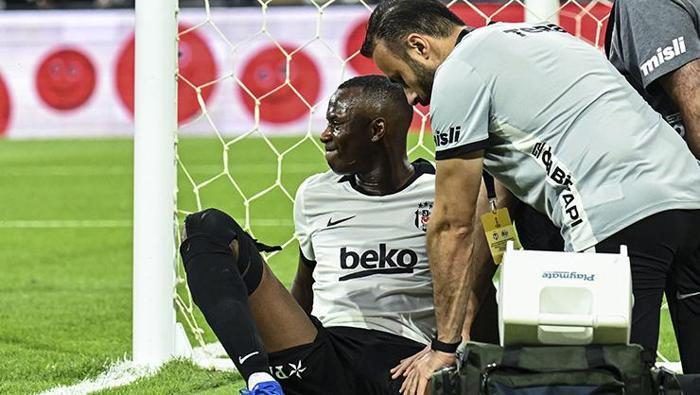 'İlaç olmaya geldim' Spor muharrirleri Beşiktaş-Hradec Kralove maçını yorumladı 3 ilac olmaya geldim spor muharrirleri besiktas hradec kralove macini yorumladi 1 LEBvTtfJ