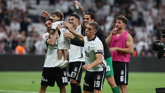 'İlaç olmaya geldim' Spor muharrirleri Beşiktaş-Hradec Kralove maçını yorumladı 7 ilac olmaya geldim spor muharrirleri besiktas hradec kralove macini yorumladi 5