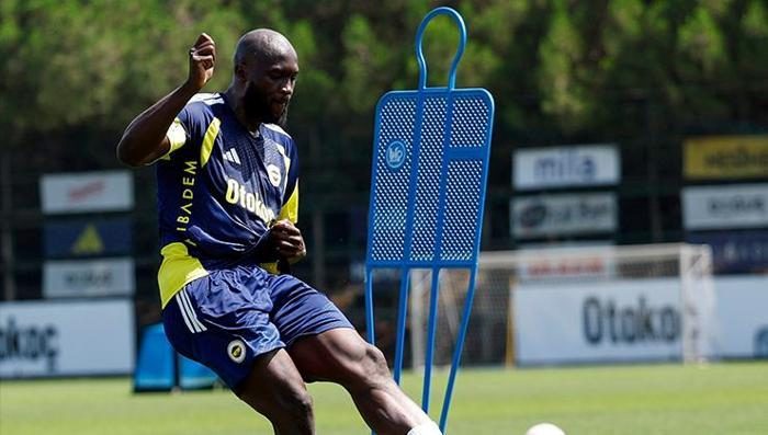 İsmail Kartal, soyunma odasında esti gürledi: 'Vakit yok!' Fenerbahçe-Lyon maçı öncesi çarpıcı kelamlar... 5 ismail kartal soyunma odasinda esti gurledi vakit yok fenerbahce lyon maci oncesi carpici kelamlar 3