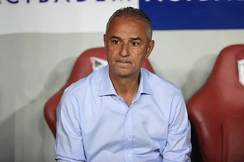 ismail kartaldan flas karar fenerbahcede sistem degisiyor 11 yzH4FCkk