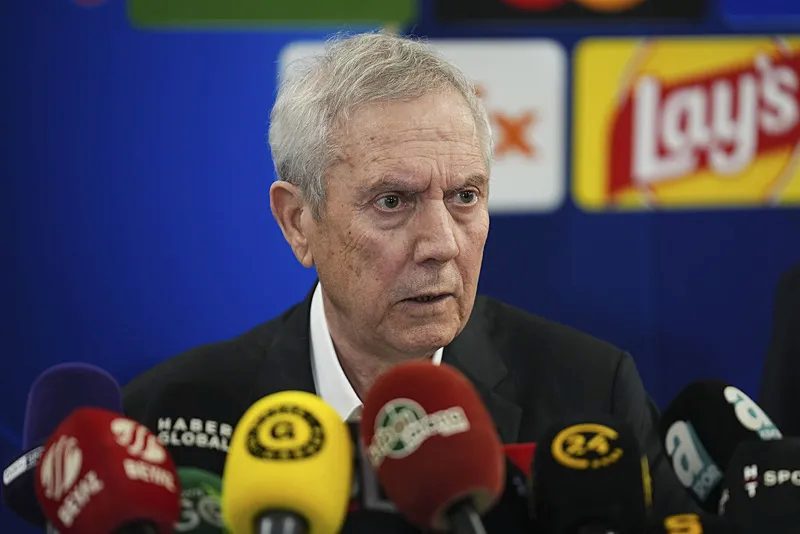 ismail kartaldan flas karar fenerbahcede sistem degisiyor 8 Ql4Jzl4e