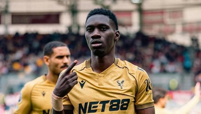 Ismaila Sarr'dan olay hareket! Güya doğuştan Galatasaraylı... 6 ismaila sarrdan olay hareket guya dogustan galatasarayli 4 Gb5qbAGj