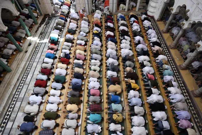 İstanbul cuma namazı saat kaçta? 7 Ağustos | İlçe ilçe cuma namazı saatleri 3 istanbul cuma namazi saat kacta 7 agustos ilce ilce cuma namazi saatleri 1 HuJckbnp