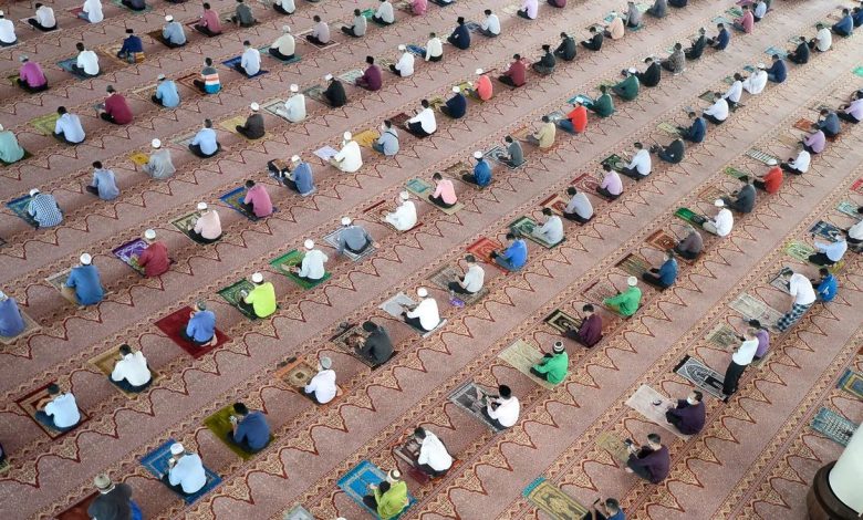 İstanbul cuma namazı saat kaçta? 7 Ağustos | İlçe ilçe cuma namazı saatleri 1 istanbul cuma namazi saat kacta 7 agustos ilce ilce cuma namazi saatleri MXnKSQbI