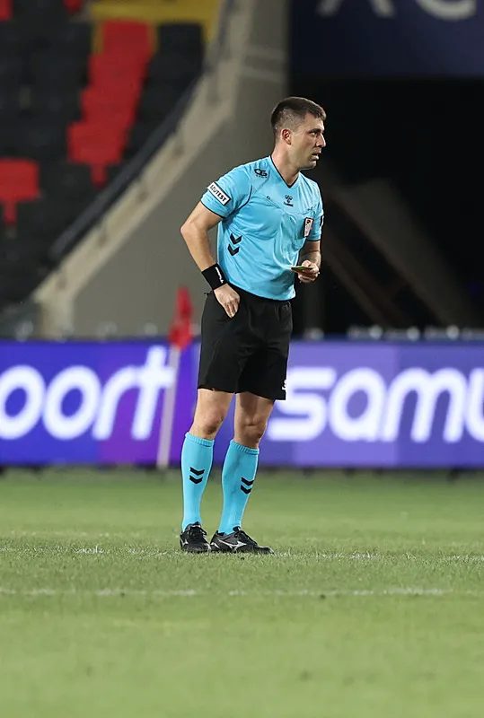 iste trabzonspor galatasaray macinin olasi 11leri karadenizde dev randevu 11 UWQqOSmb