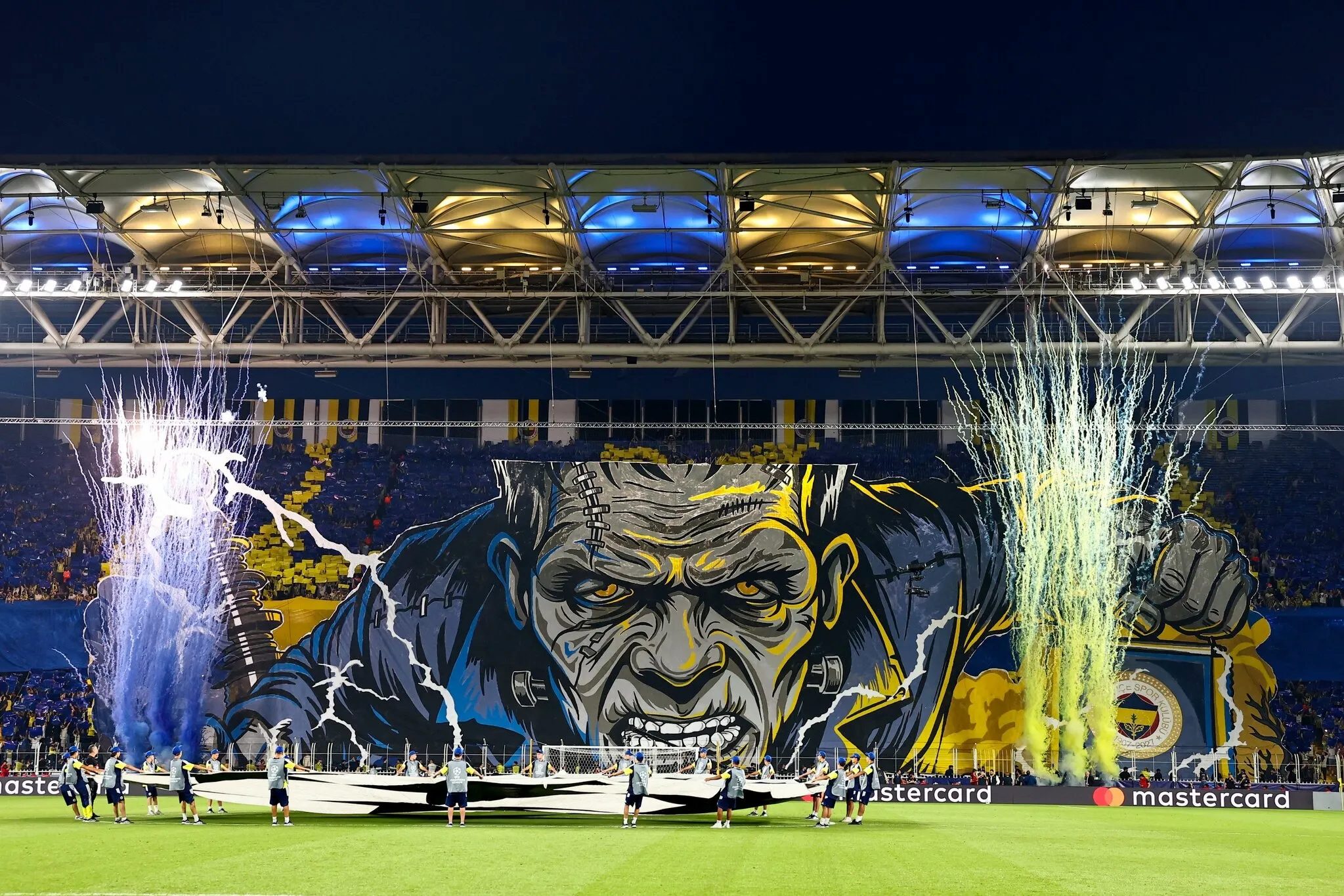 italyan basininda gundem fenerbahce iste atilan tum mansetler 2 IzI8VkDt