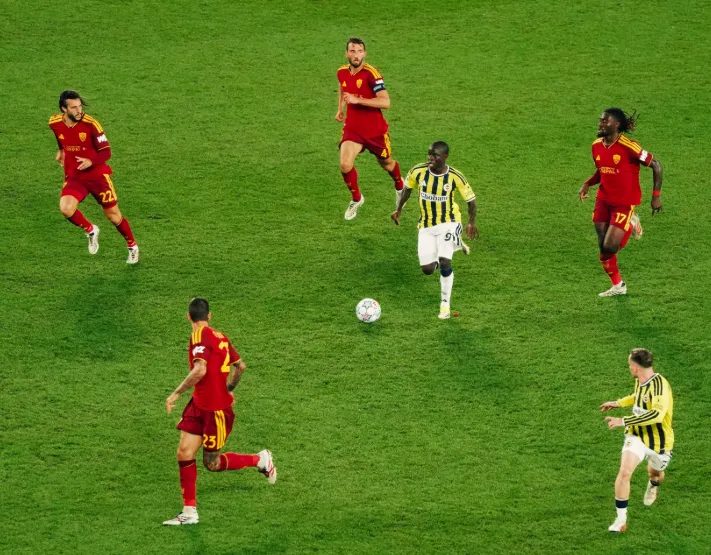 italyan basininda gundem fenerbahce iste atilan tum mansetler 5 tLQyTOvG