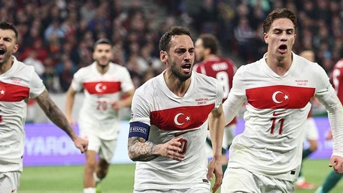 italyanlar duyurdu fenerbahceden hakan calhanoglu bombasi 5