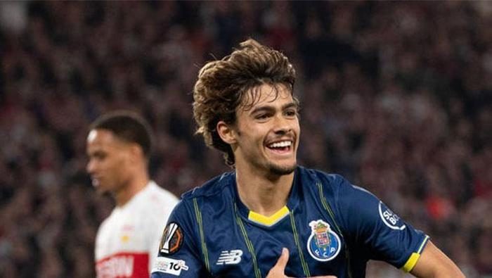İtalyanlar duyurdu! Galatasaray'a transferde dev rakip çıktı 5 italyanlar duyurdu galatasaraya transferde dev rakip cikti 3 6mybp2VQ