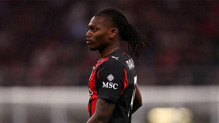 İtalya'ya çıkarma! Fenerbahçe Rafael Leao bombasını patlatıyor 8 italyaya cikarma fenerbahce rafael leao bombasini patlatiyor 6 mcTEBdbc