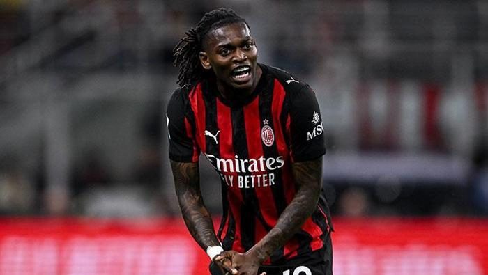 İtalya'ya çıkarma! Fenerbahçe Rafael Leao bombasını patlatıyor 9 italyaya cikarma fenerbahce rafael leao bombasini patlatiyor 7 WaJBNUNV