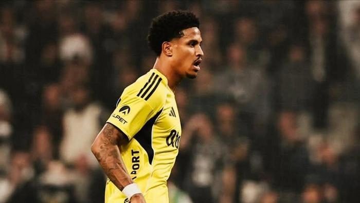 jayden oosterwolde transferinde kriz roma ek testler istedi fenerbahce durumu takip ediyor 3 AMZRmchh