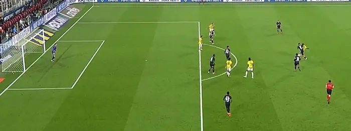Kadıköy’de gol sevinci kısa sürdü! İrfan Can Kahveci ofsayta takıldı 2 kadikoyde gol sevinci kisa surdu irfan can kahveci ofsayta takildi 0 LQ2cvgbz