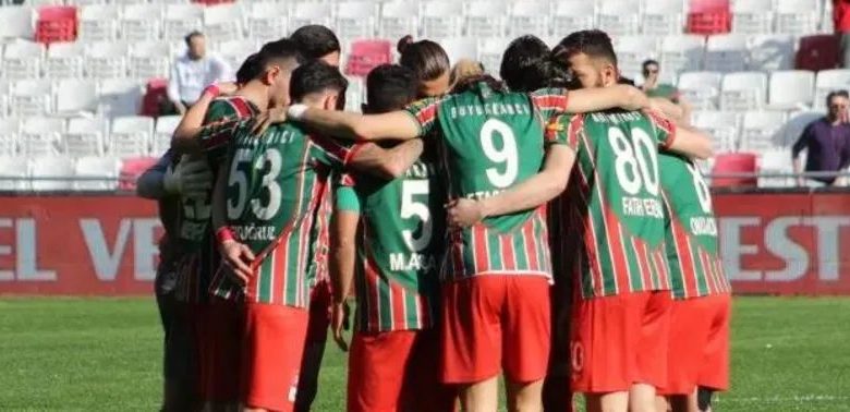 karsiyaka bergama maci tartismalar sebebiyle yarida kaldi rQpm9isf