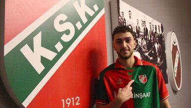 karsiyakada 3 ayrilik yaklasiyor dT3OWA97