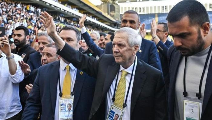 Kiralık teklif yapılacak! Fenerbahçe transfer için Mikel Arteta'yı bekliyor 2 kiralik teklif yapilacak fenerbahce transfer icin mikel artetayi bekliyor 0 Vw6K6qiH