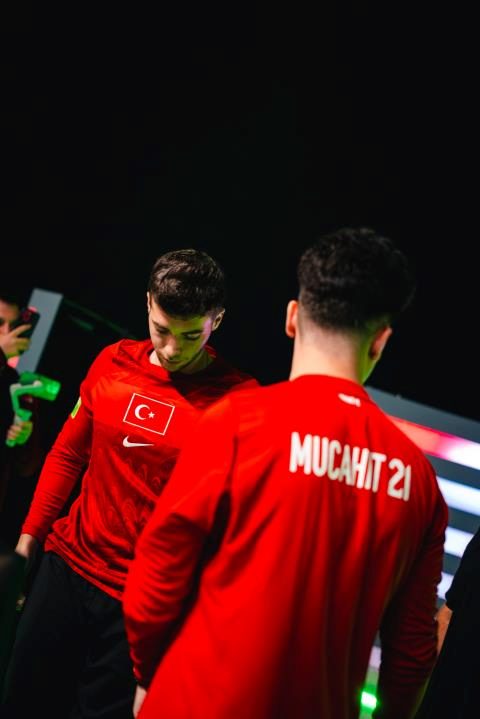 Konsol eMillî Ekibimiz, FIFAe Continental Championship'te Avrupa Üçüncüsü Oldu 7 konsol emill ekibimiz fifae continental championshipte avrupa ucuncusu oldu 5 IrDvITPJ