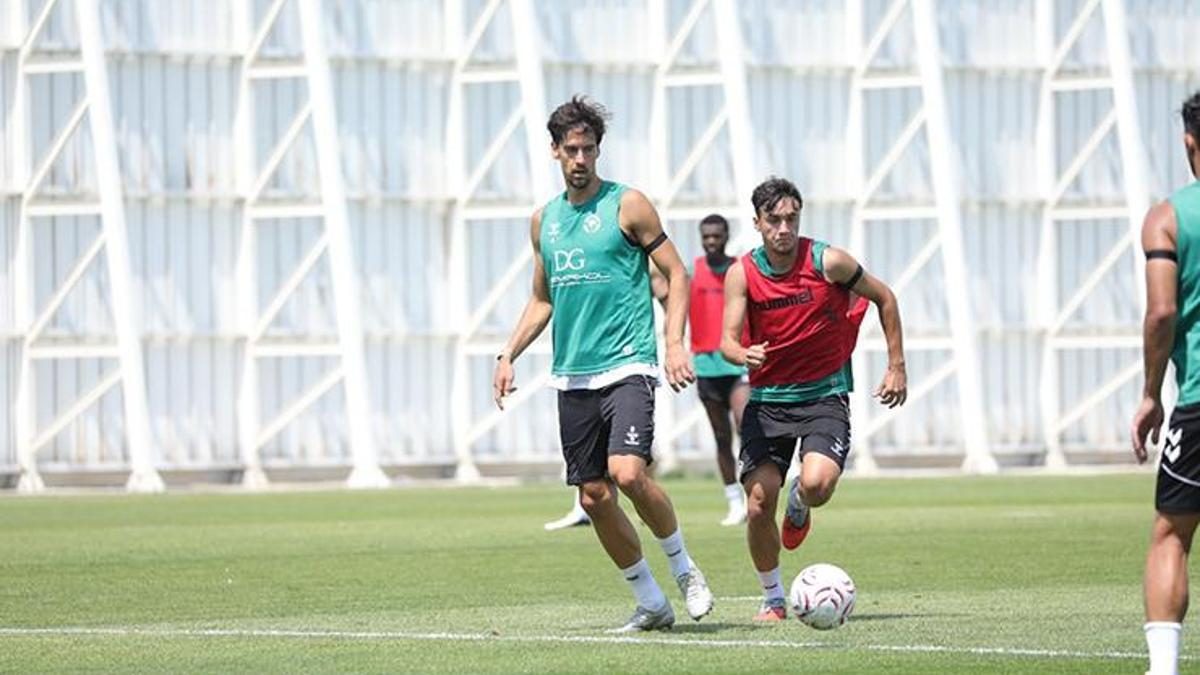 konyaspor fenerbahce maci hazirliklarini surdurdu 2RjBBmKk