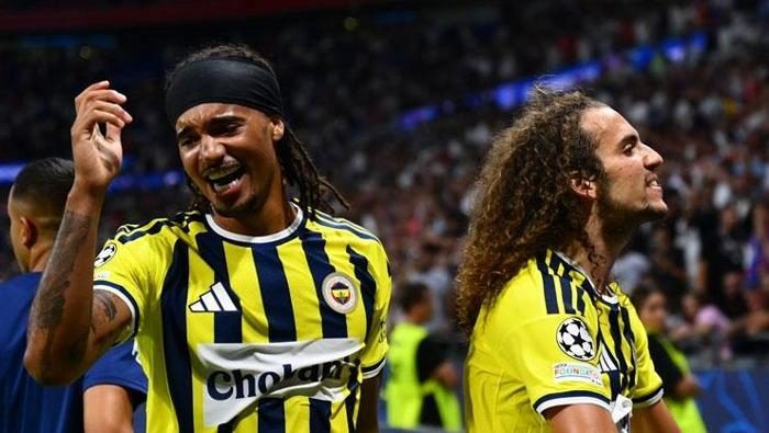 Lyon maçı sonrası Arda Güler'den Fenerbahçe paylaşımı! Sosyal medyada gündem oldu 2 lyon maci sonrasi arda gulerden fenerbahce paylasimi sosyal medyada gundem oldu 0 vz7P7dI8