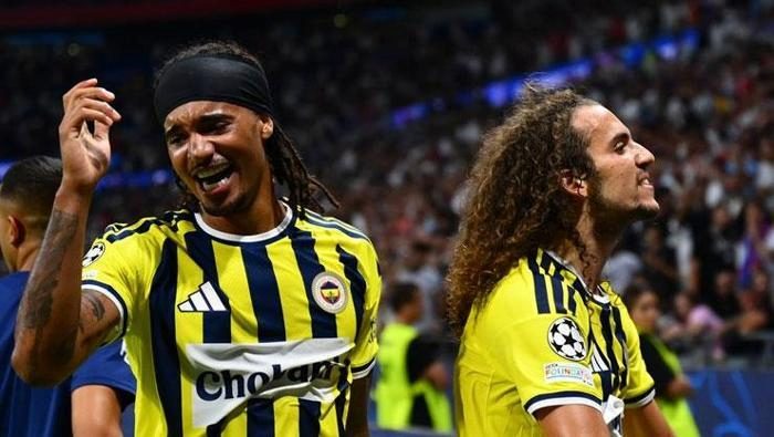 lyon zaferi sonrasi fenerbahceli yildiza ovgu dolu kelamlar hocasini mahcup etmedi ruyalar gercek JFkvipJe