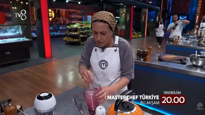 MasterChef 20. yarışmacı kim oldu? Ana takıma giren son isim aşikâr oldu mu? 3 masterchef 20 yarismaci kim oldu ana takima giren son isim asik r oldu mu 1 LK51SyLC
