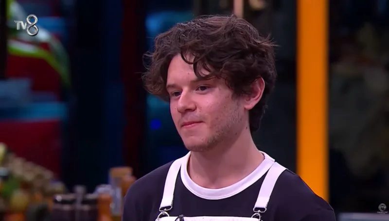 MasterChef Demirhan kimdir? Kaç yaşında, nereli, ne iş yapıyor? 2 masterchef demirhan kimdir kac yasinda nereli ne is yapiyor 0 AHhziMAY