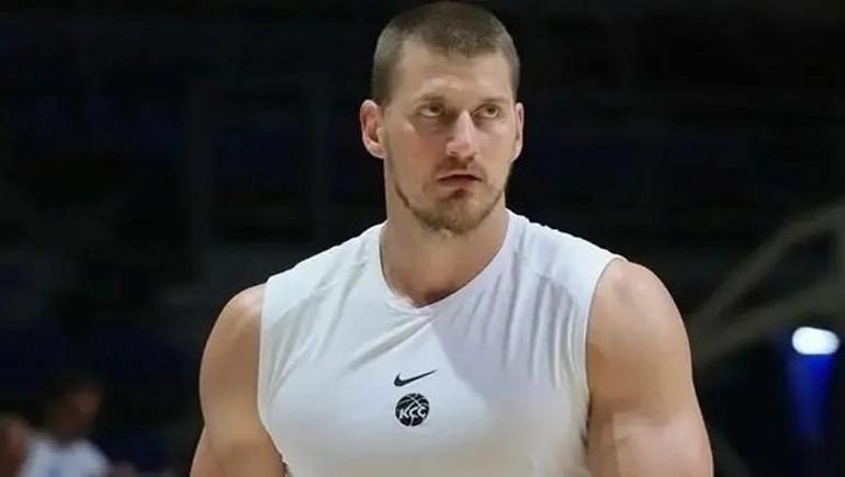 nbade gozler jokicte nuggetsda kritik bekleyis 0 UwibiknY
