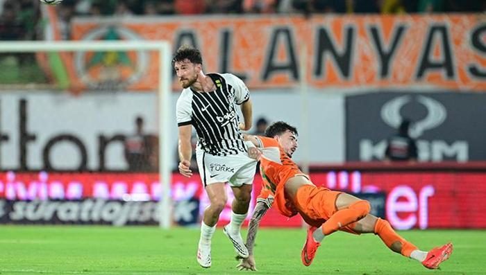 Nihat Kahveci Alanyaspor-Beşiktaş maçından sonra Adnan Deniz Kayatepe'ye isyan etti! Bu işi bırak! 5 nihat kahveci alanyaspor besiktas macindan sonra adnan deniz kayatepeye isyan etti bu isi birak 3