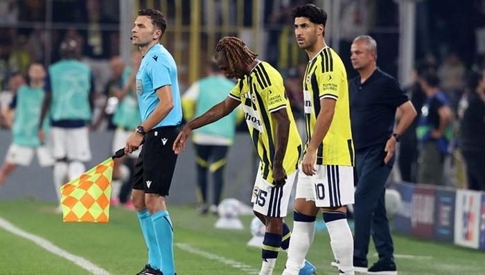 Nihat Kahveci'den Fenerbahçe'nin yıldızına olay sözler! 'Fenerbahçe forması giyemez!' 8 nihat kahveciden fenerbahcenin yildizina olay sozler fenerbahce formasi giyemez 6 XuXEuCvc