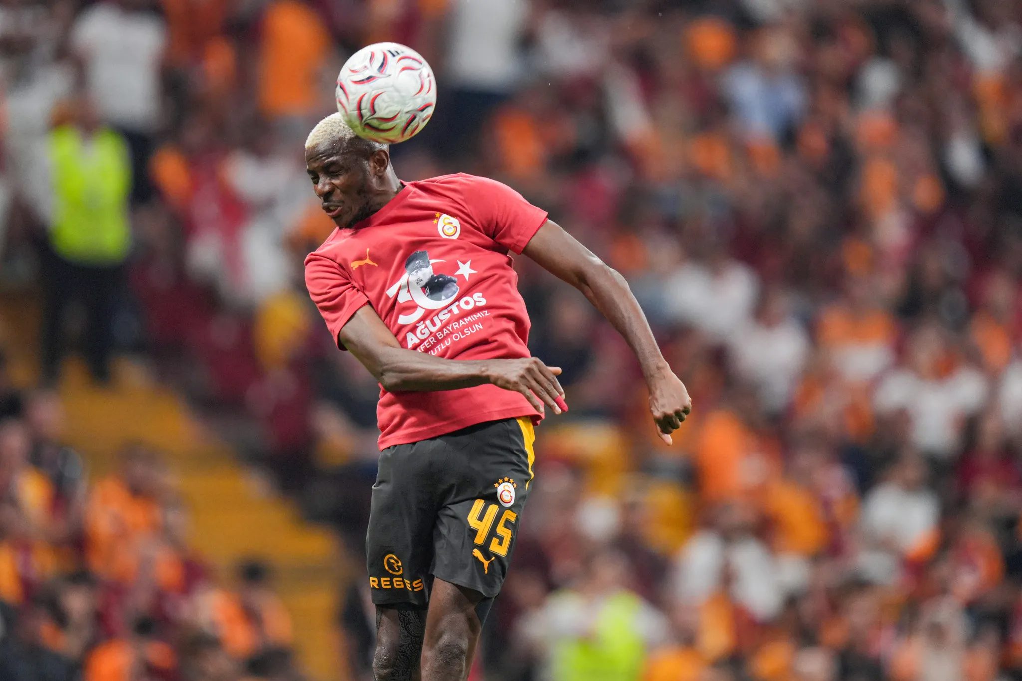 nijeryadan galatasaraya victor osimhen soku 13 4tPDK4K2