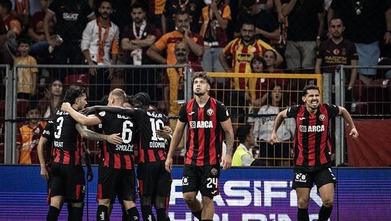 Okan Buruk: 'Çok karamsar bir hava var!' Galatasaray-Çorum FK maçının akabinde transfer kelamları... 2 okan buruk cok karamsar bir hava var galatasaray corum fk macinin akabinde transfer kelamlari 0