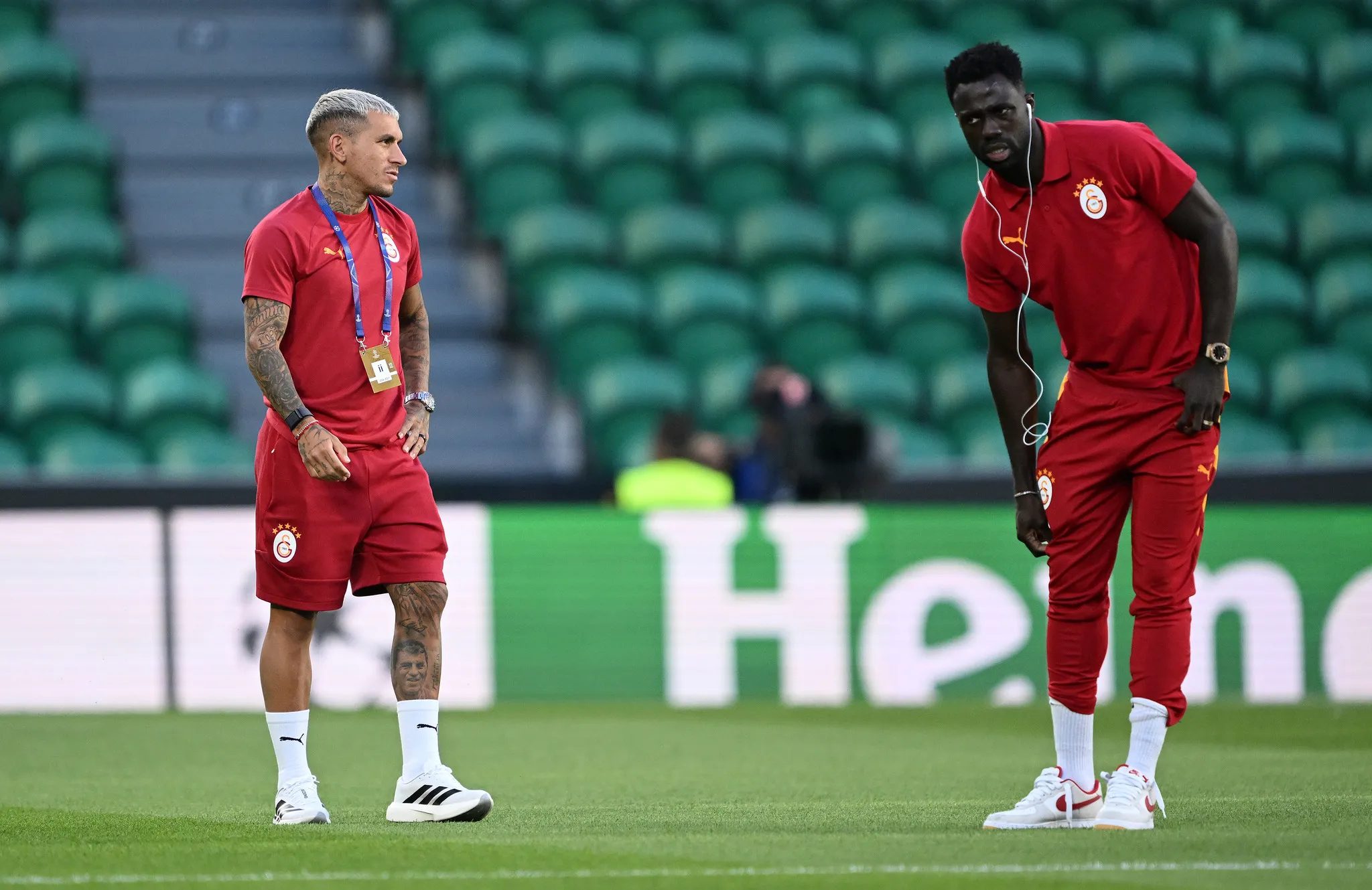 okan buruktan baris alper yilmaz ve leroy sane icin ozel hamle 2