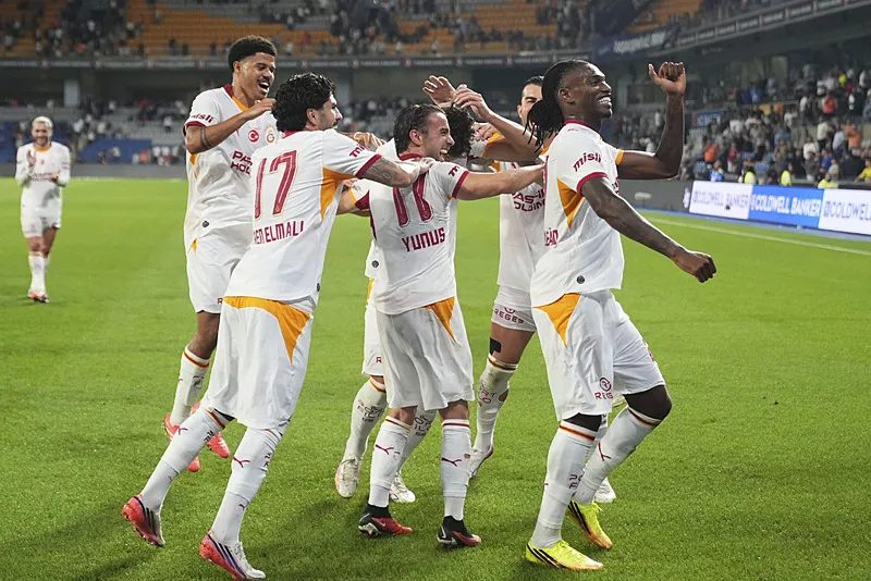 Okan Buruk'tan radikal karar! İşte Galatasaray'ın Sporting CP maçı mümkün 11'i 12 okan buruktan radikal karar iste galatasarayin sporting cp maci mumkun 11i 10