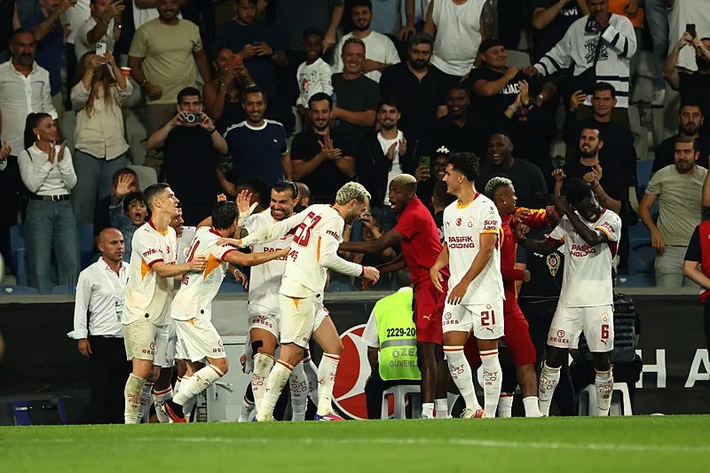 Okan Buruk'tan radikal karar! İşte Galatasaray'ın Sporting CP maçı mümkün 11'i 13 okan buruktan radikal karar iste galatasarayin sporting cp maci mumkun 11i 11