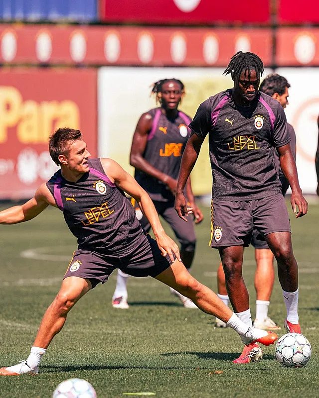 Okan Buruk'tan radikal karar! İşte Galatasaray'ın Sporting CP maçı mümkün 11'i 7 okan buruktan radikal karar iste galatasarayin sporting cp maci mumkun 11i 5 zgkkIuSZ