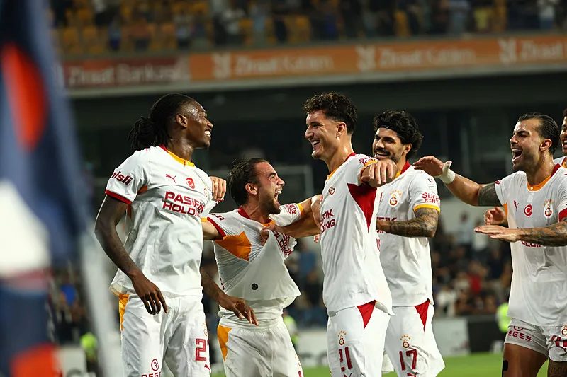 Okan Buruk'tan radikal karar! İşte Galatasaray'ın Sporting CP maçı mümkün 11'i 11 okan buruktan radikal karar iste galatasarayin sporting cp maci mumkun 11i 9
