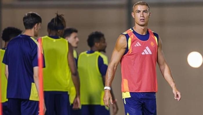 Olmadı taze damat: Ronaldo'nun son hali şoke etti! Evlilik yaramadı... 5 olmadi taze damat ronaldonun son hali soke etti evlilik yaramadi 3 EhLcFJ99