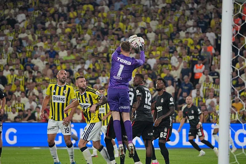 Ömer Üründül Fenerbahçe-Beşiktaş derbisini değerlendirdi! 6 omer urundul fenerbahce besiktas derbisini degerlendirdi 4 ZenOGLWG