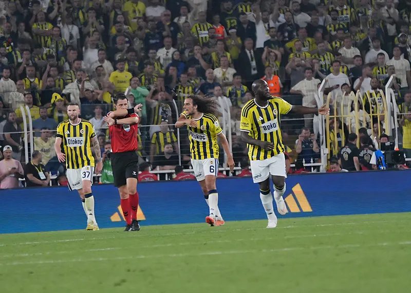Ömer Üründül Fenerbahçe-Beşiktaş derbisini değerlendirdi! 8 omer urundul fenerbahce besiktas derbisini degerlendirdi 6 X2RuETmW