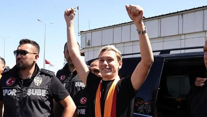 ÖZEL | 'PSG istedi, Galatasaray transfer etti' Rus gazeteciden Batrakov tahlili: 8 gol atar Osimhen'e de 10 asist... 2 ozel psg istedi galatasaray transfer etti rus gazeteciden batrakov tahlili 8 gol atar qsDDCf5n