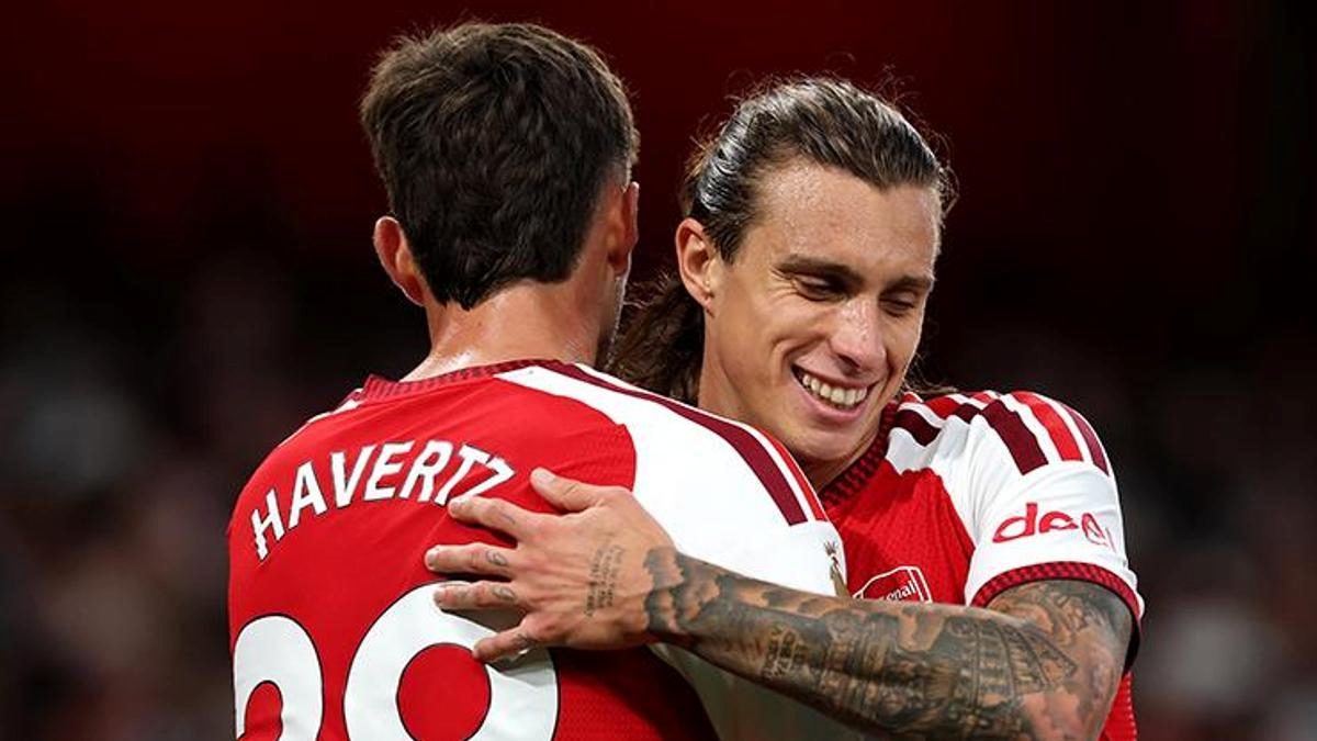 premier ligin son sampiyonu arsenal doneme galibiyetle basladi u8vddqhk