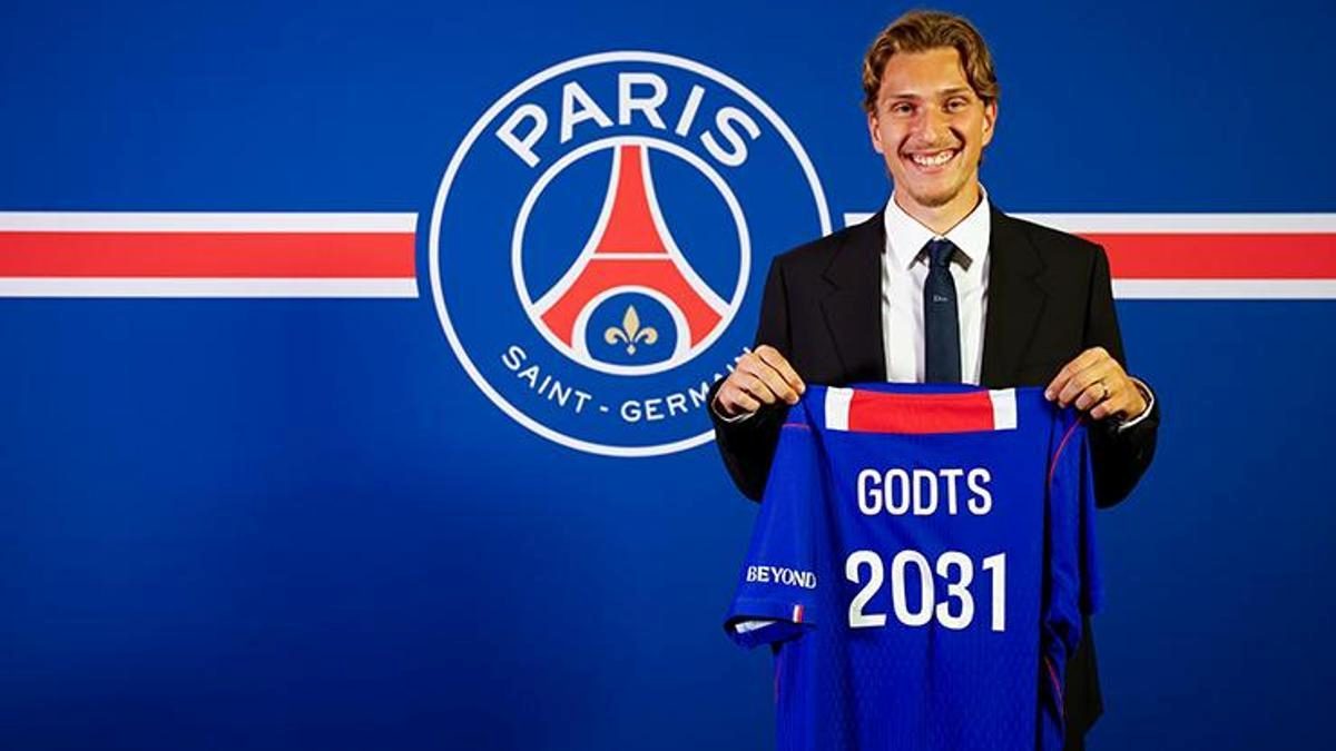 psg belcikali futbolcu mika godtsu transfer etti CBqVZC3L