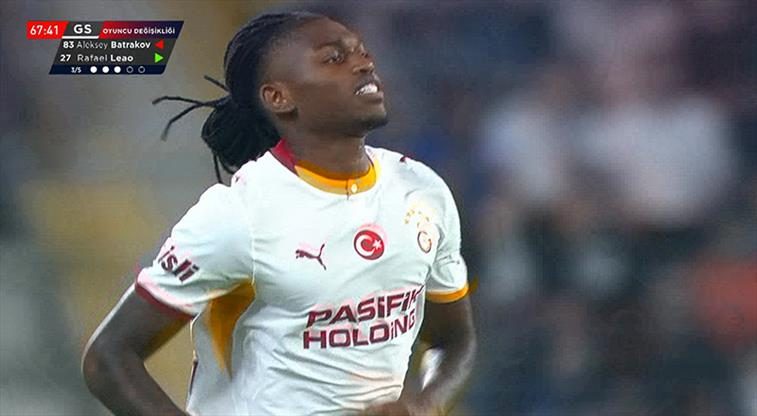 Rafael Leao yeni formasıyla ilk kez sahnede 1 rafael leao yeni formasiyla ilk kez sahnede jnAQT95i