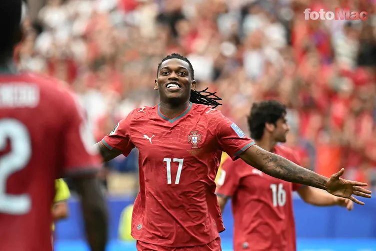 Rafael Leao'nun Milan'a veda edeceği tarih belirli oldu! "İstanbul'a gidebilir" 2 rafael leaonun milana veda edecegi tarih belirli oldu istanbula gidebilir 0 XltSHbmI