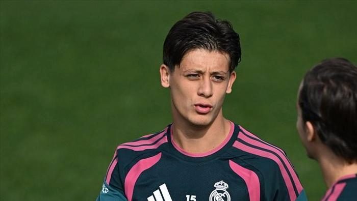 Real Madrid'de Arda Güler'in maaşı reaksiyon çekti! Mbappe ile 6 kat fark 8 real madridde arda gulerin maasi reaksiyon cekti mbappe ile 6 kat fark 6 4tCuePBc