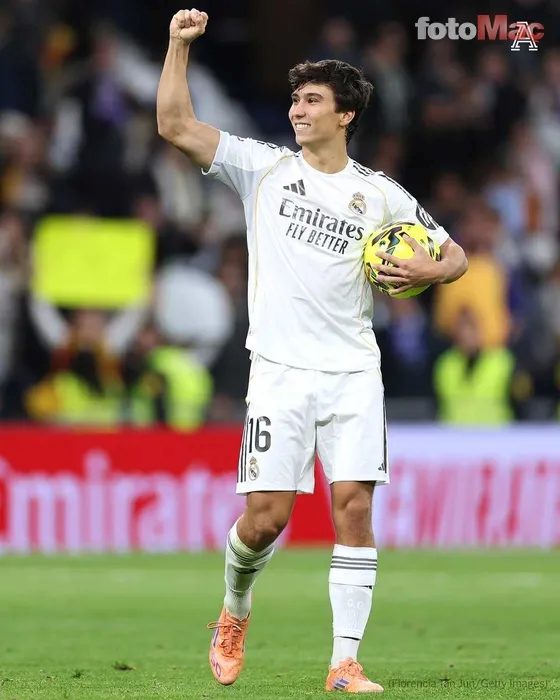 Real Madrid'in genç yıldızı Fenerbahçe'ye! Mourinho ile kurulan temas sonucunda... 5 real madridin genc yildizi fenerbahceye mourinho ile kurulan temas sonucunda 3