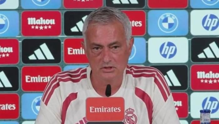 Real Madrid'in Rodri'si Arda Güler! Jose Mourinho basın toplantısında şahsen açıkladı: Üstüne krema olur 3 real madridin rodrisi arda guler jose mourinho basin toplantisinda sahsen acikladi ustune krema olur zcz7uVup