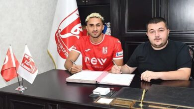 Sağ bek atılımı 5 sag bek atilimi wAvcsKIK